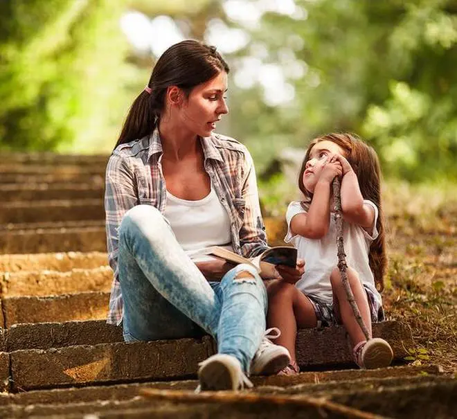 How parents can try and prevent child abuse image