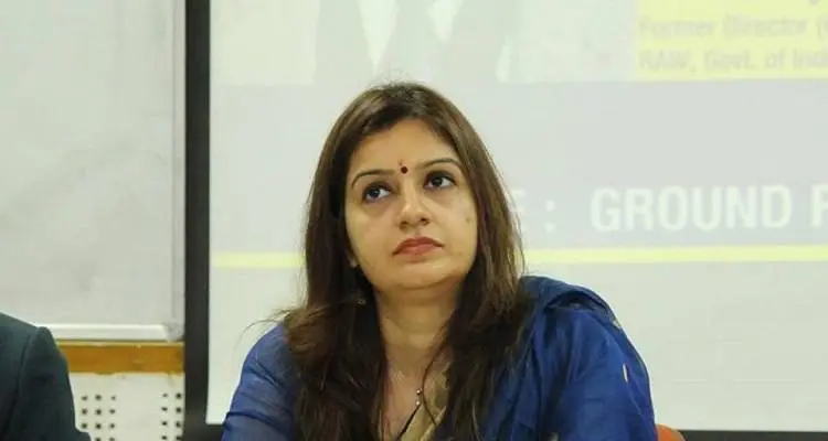 Priyanka Chaturvedi Facebook